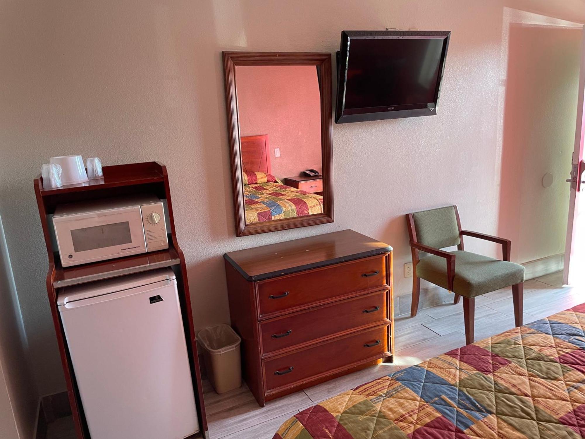 Heritage Inn And Suites Corona Exteriér fotografie